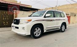 تۆیۆتا لاند کروزەر